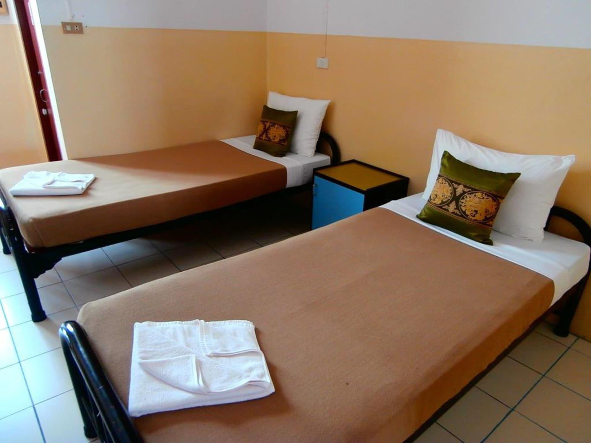 Seabreeze Mansion Otel Phuket Dış mekan fotoğraf