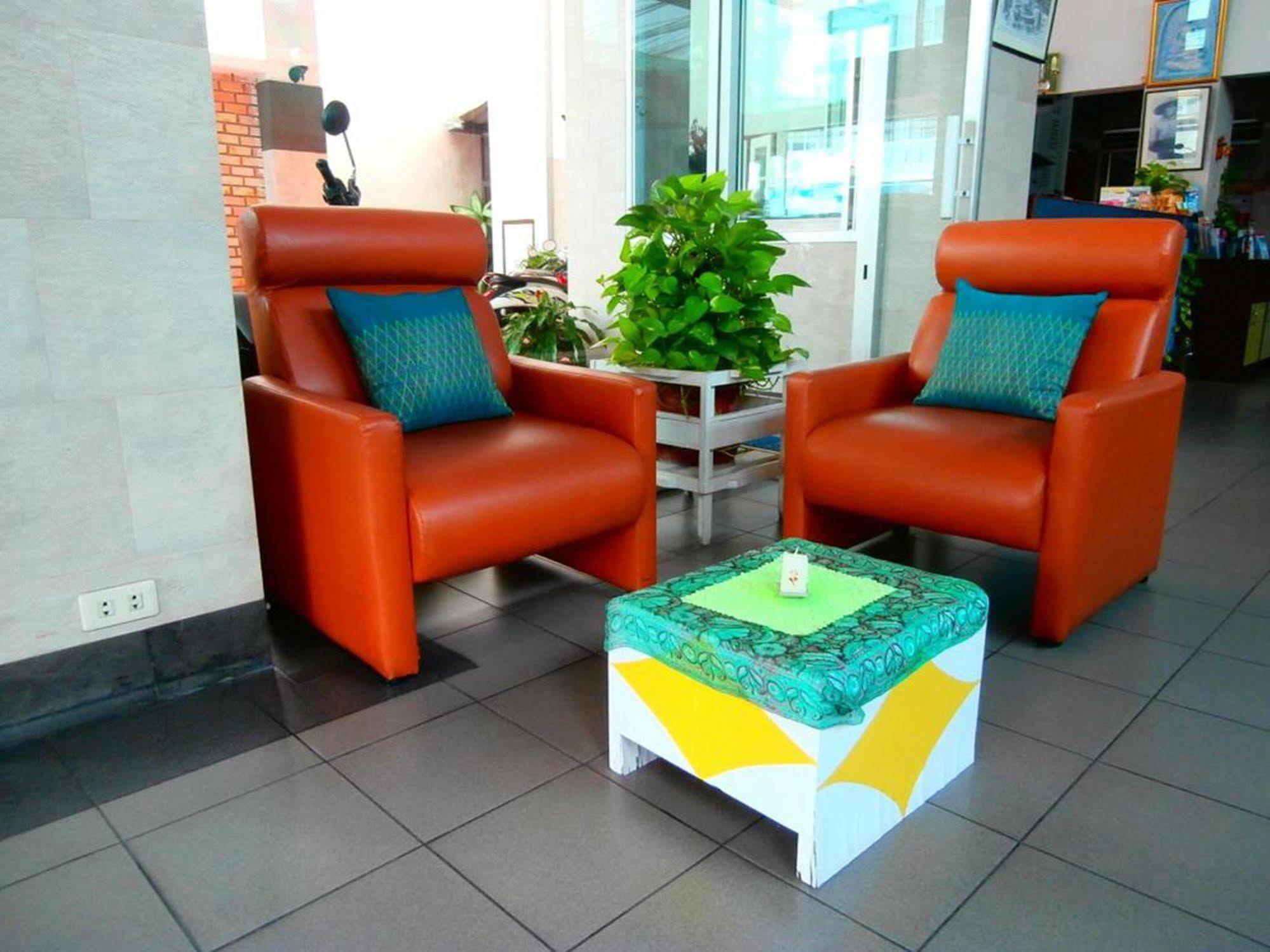 Seabreeze Mansion Otel Phuket Dış mekan fotoğraf