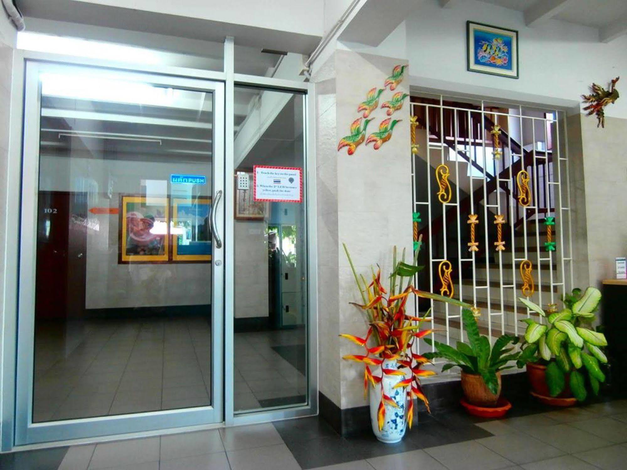 Seabreeze Mansion Otel Phuket Dış mekan fotoğraf